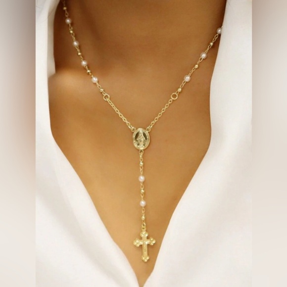 None Jewelry - Vintage Gold and Faux Pearl Y-Shaped Necklace with Virgin Mary Pendant